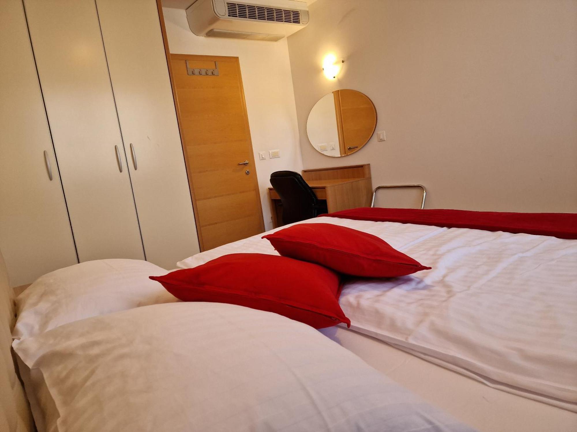 Aparthotel Gaja Bled Quarto foto
